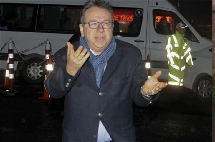 Başbakan sanatçıları ağırladı!