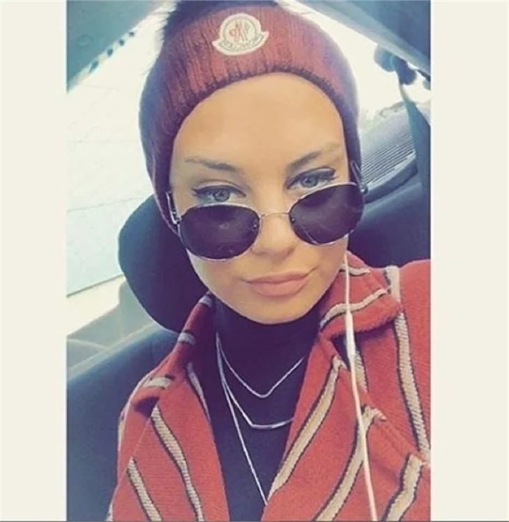 Nurella’nın seksi kızından olay pozlar!