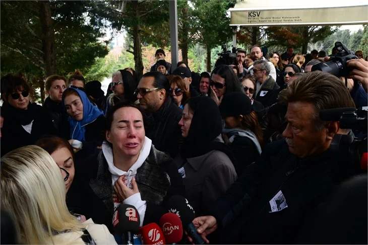 Mezdeke dansçısı Aynur Kanbur son yolculuğuna uğurlandı