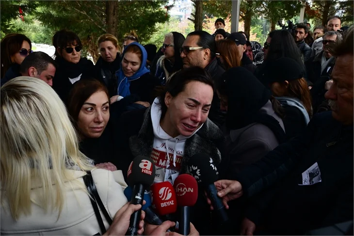 Mezdeke dansçısı Aynur Kanbur son yolculuğuna uğurlandı