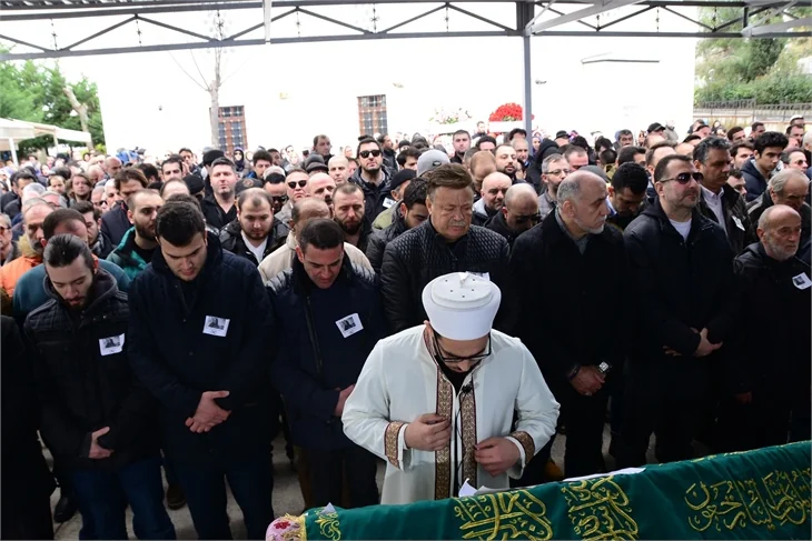 Mezdeke dansçısı Aynur Kanbur son yolculuğuna uğurlandı