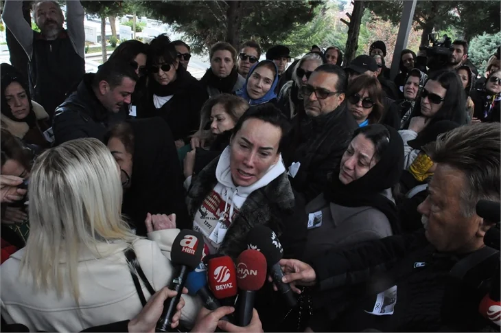 Mezdeke dansçısı Aynur Kanbur son yolculuğuna uğurlandı
