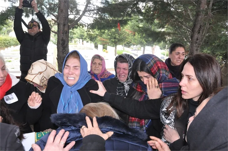 Mezdeke dansçısı Aynur Kanbur son yolculuğuna uğurlandı