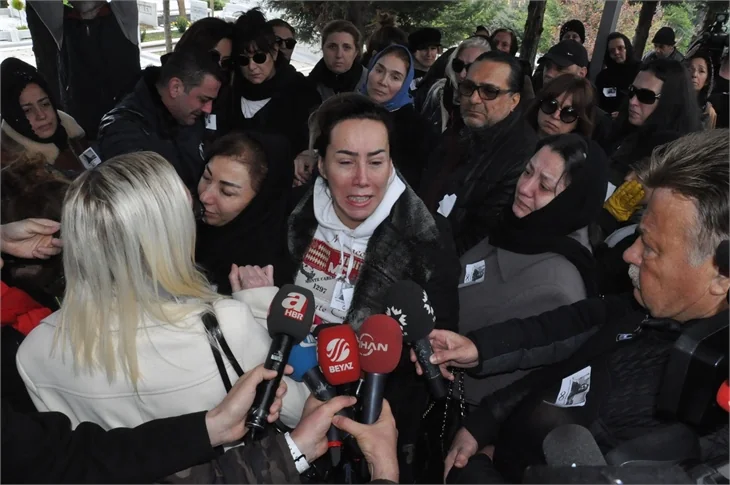 Mezdeke dansçısı Aynur Kanbur son yolculuğuna uğurlandı