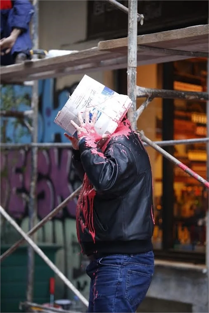 Bahtsız Berhudar!
