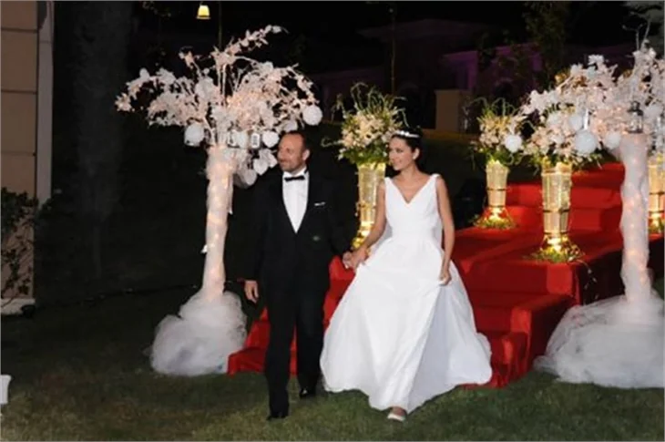 Bergüzar Korel ve Halit Ergenç'in 'reklam' davası sürüyor