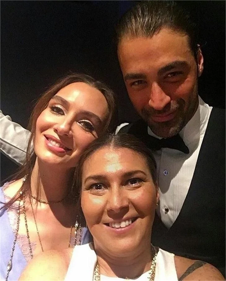 Sarp Levendoğlu ve Birce Akalay 'Deliormanlı' fiminin galasında kavga etti