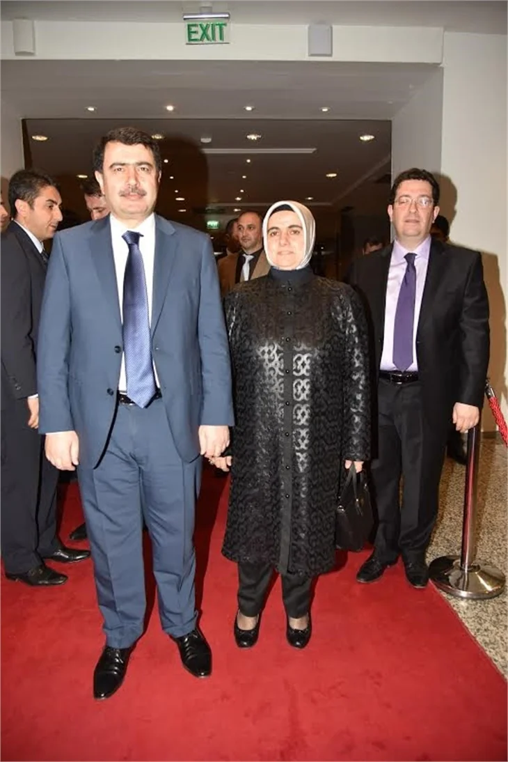 ''Somuncu Baba Aşkın Sırrı'' nın galasına ünlü akını!