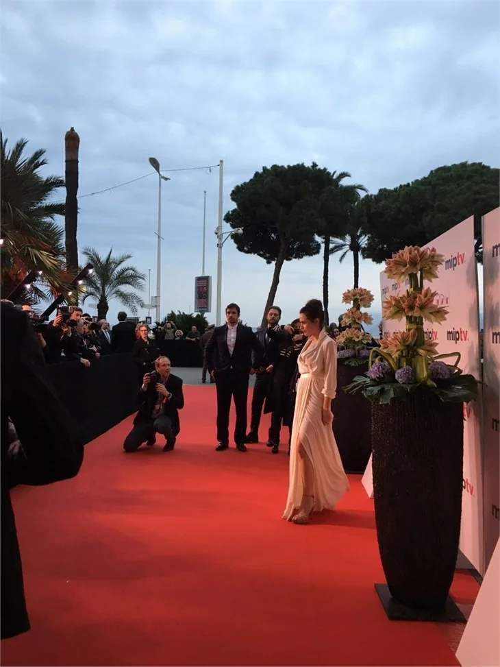 Kördüğüm Cannes'da kırmızı halıda!