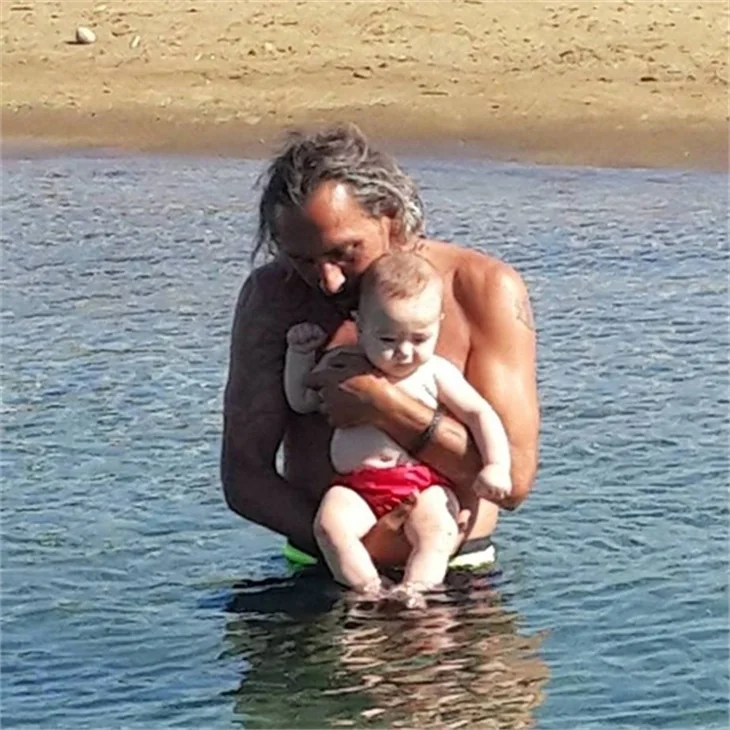 Özgü Namal'ın oğlu Nefes büyüdü!