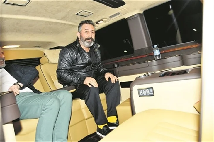 Yönetmen Yavuz Turgul’un renkli partisi!