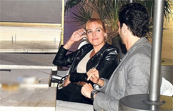 Meryem’den aşk dolu bakışlar