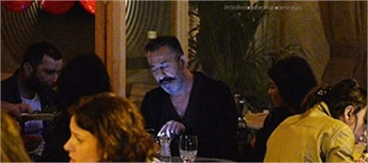 Cem Yılmaz ve Hande Ataizi’nin şaşırtan samimiyeti