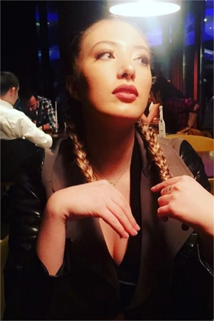 Yasmin Erbil, Ali Aksöz'le aşk yaşıyor