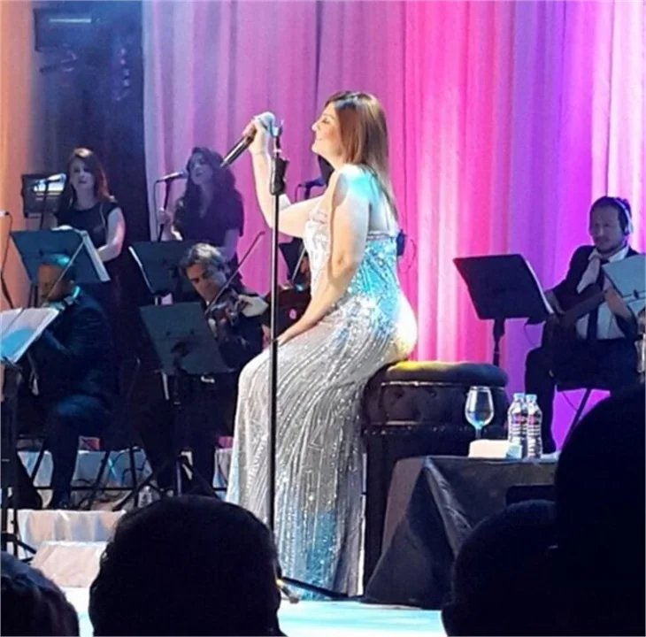 Sibel Can tüm yasakları deldi