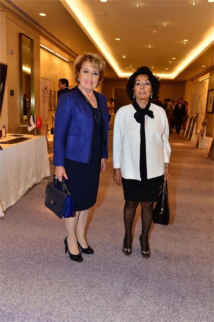 Özel Eğitim ve Rehabilitasyon Merkezi için düzenlenen yemekten 1 milyon lira gelir elde edildi!