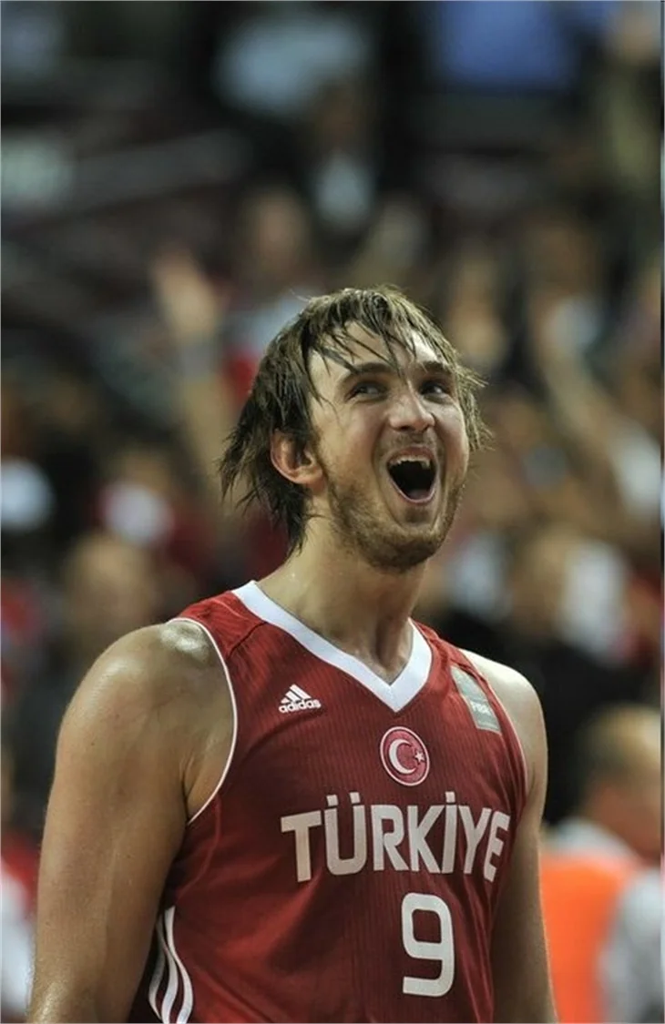 Semih Erden'in çapkınlık macerası kötü bitti