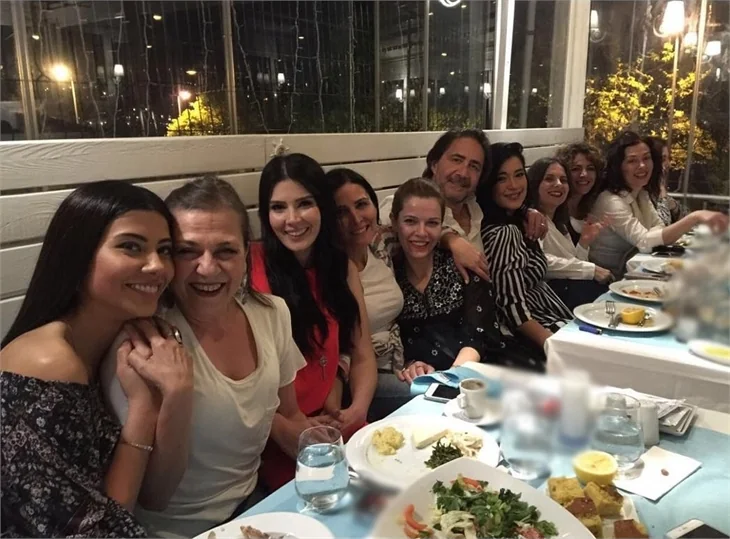 Kaderimin Yazıldığı Gün ekibi hasret giderdi