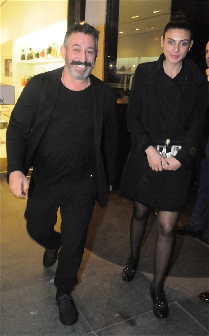 Cem Yılmaz ve Özge Sabuncu yeniden bir arada