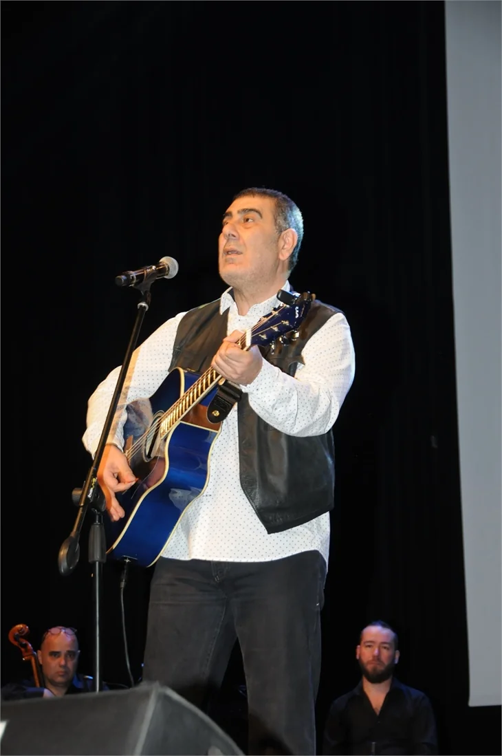 "Bir Dileğim Var" grubuna ünlülerden büyük destek!