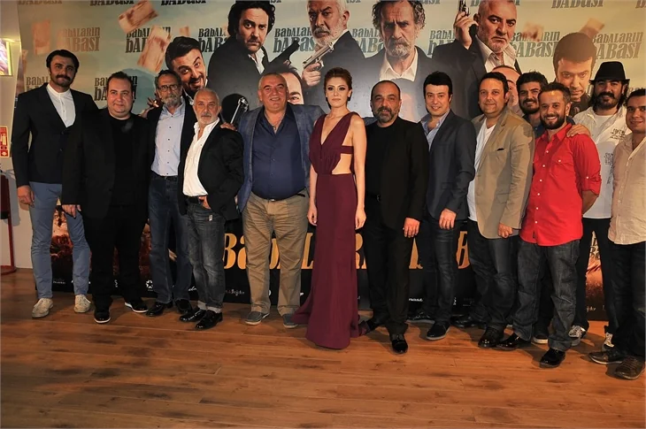 Babaların Babası'na renkli gala!