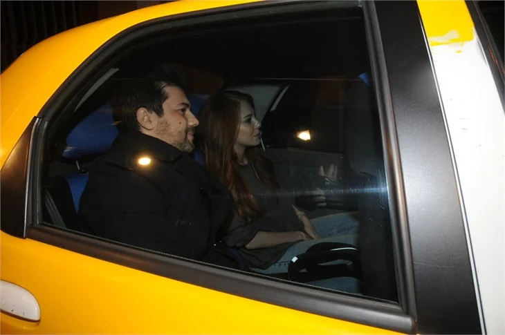 Elçin Sangu: Bikinili görüntülenmekten korkuyorum!