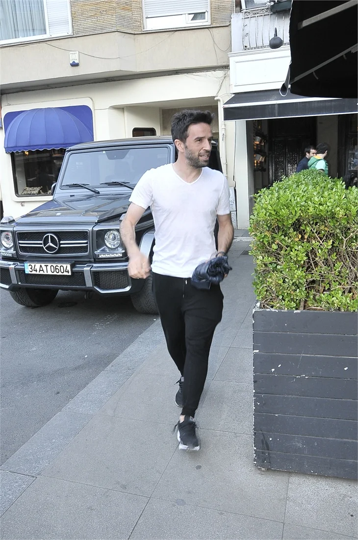Gökhan Gönül: Ben ünlü değilim!