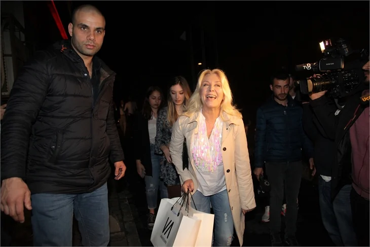 Kiralık Aşk birarada! Onur Büyüktopçu'nun doğum gününü kutladılar!
