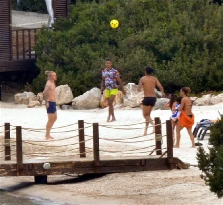 Fenerbahçeli yıldızların Bodrum kaçamağı