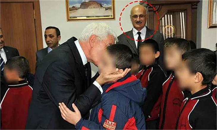 Türkü Turan'ın sevişme sahnesi Google'ı salladı