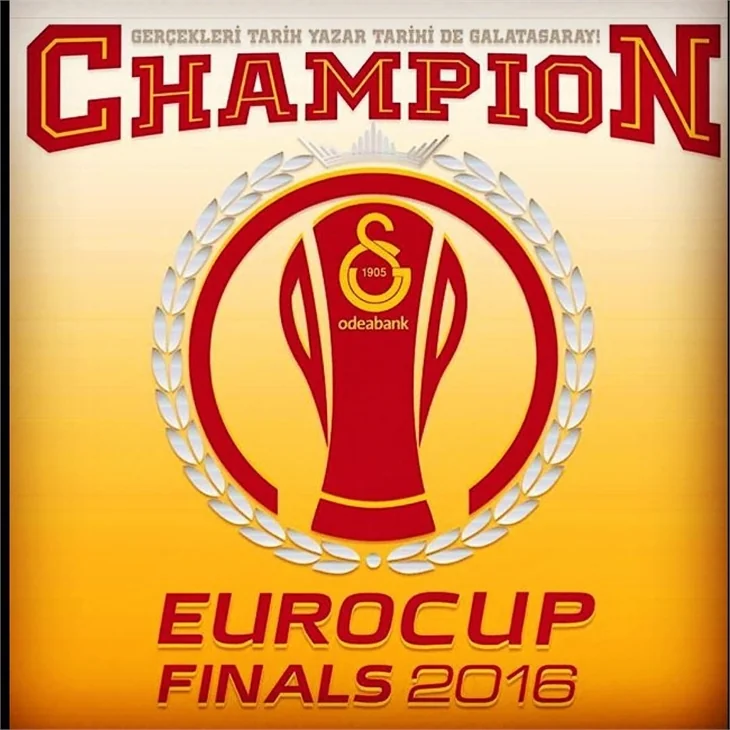 Galatasaray Avrupa Şampiyonu oldu! Ünlülerden tebrik mesajları yağdı...
