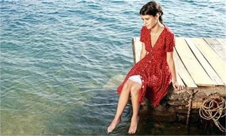 Beren Saat, GSM firmasına açtığı davada haklı bulundu