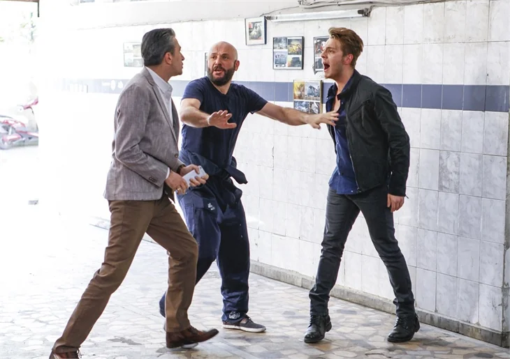Paramparça'da sürpriz yakınlaşma