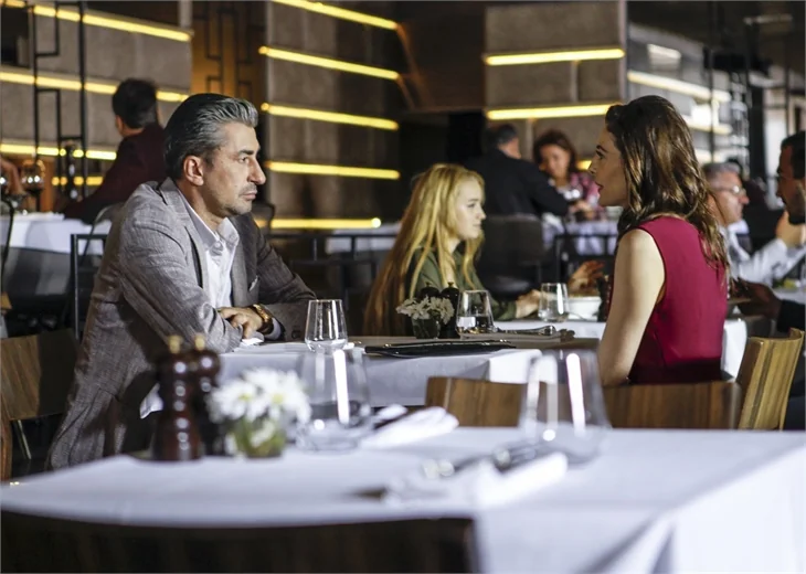 Paramparça'da sürpriz yakınlaşma