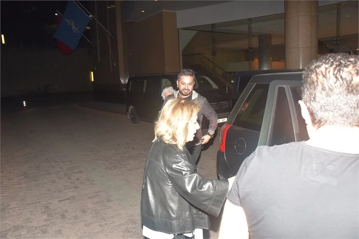 Beren Saat'ten Kenan Doğulu'ya tam destek!