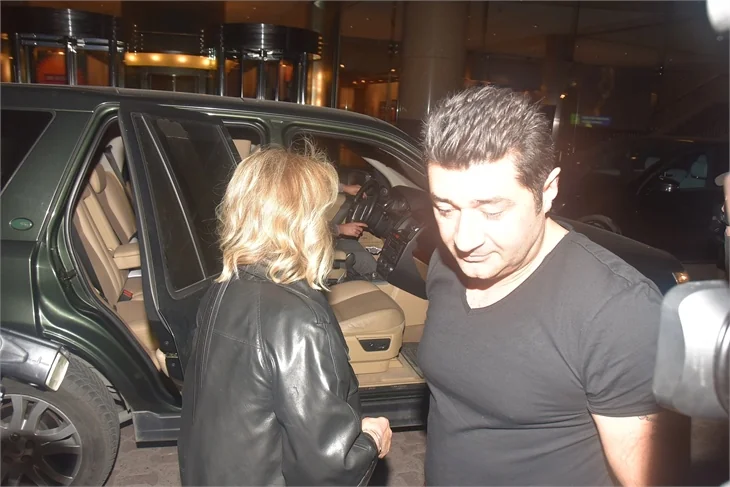 Beren Saat'ten Kenan Doğulu'ya tam destek!