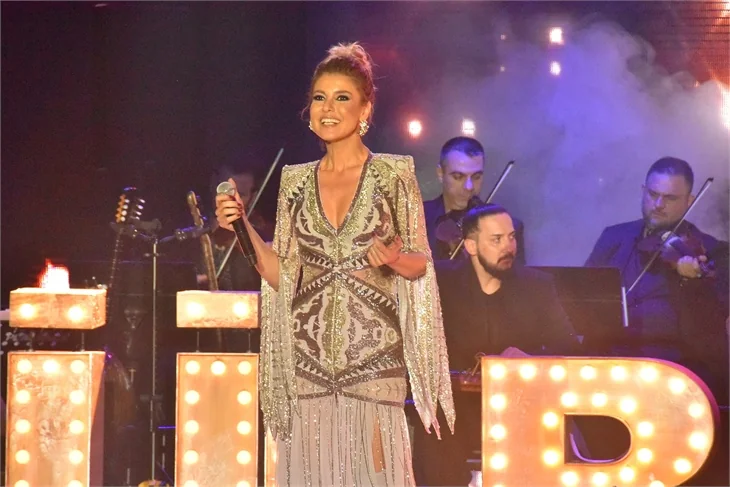 Gülben Ergen: Eve gidince yine pijamalarımızı giyip oturacağız