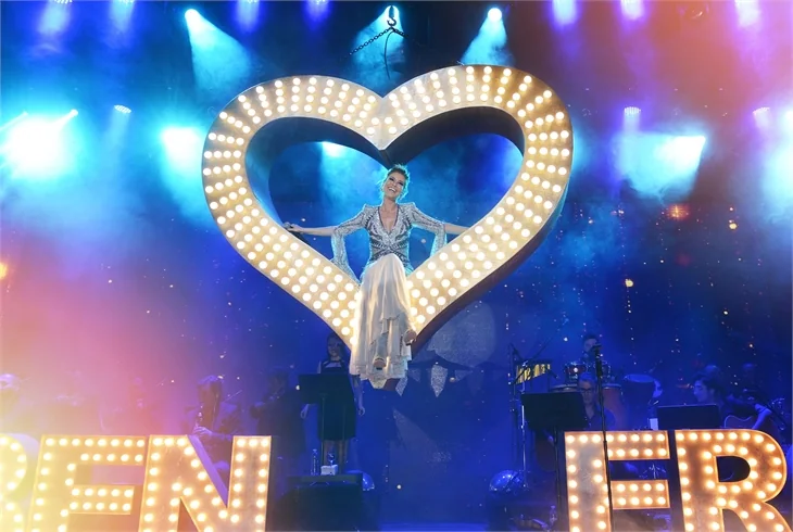 Gülben Ergen'den Bostancı'da unutulmaz konser!