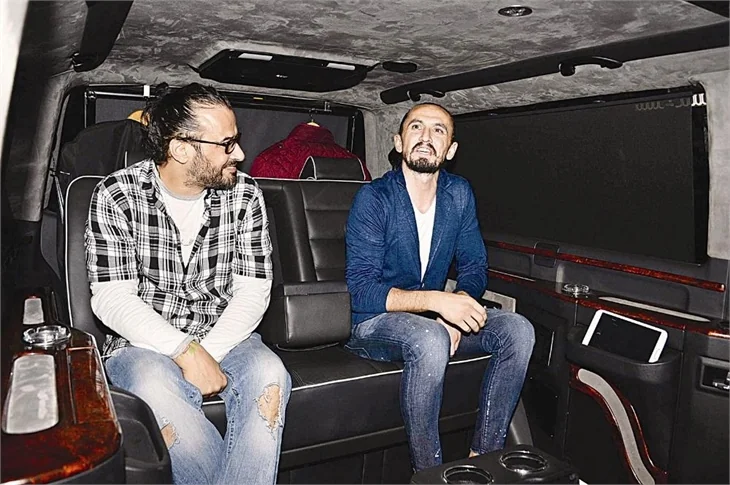 Pınar-Semih Şentürk çifti yeni yaşını kutladı!