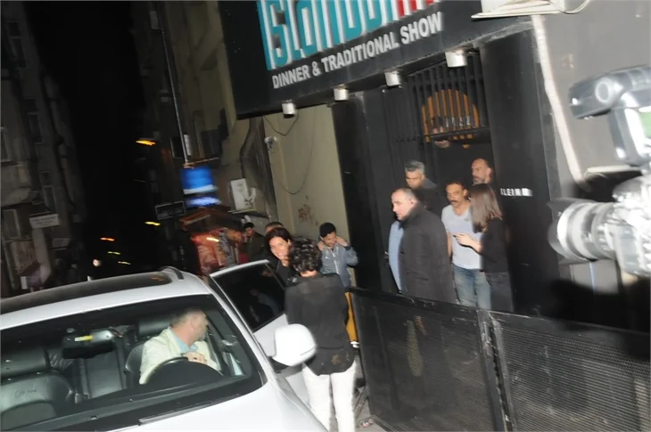 Ünlü isimler partide buluştu!