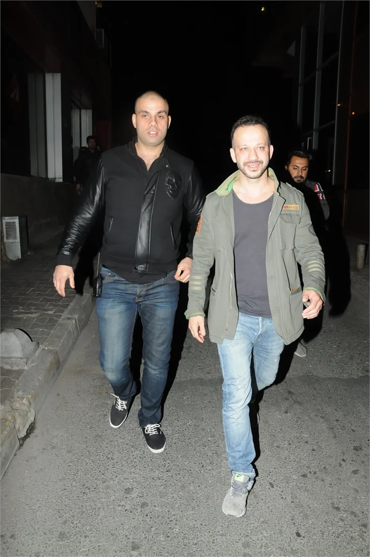 Ünlü isimler partide buluştu!