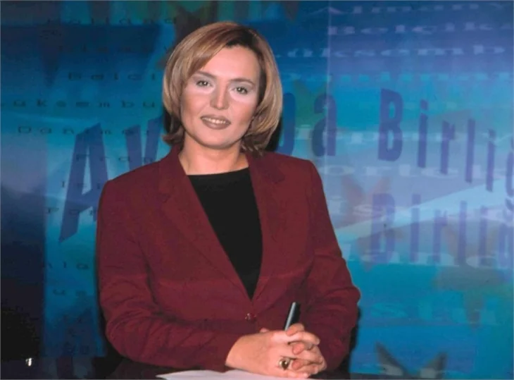 Seda Akgül'ün 20 yıl önceki fotoğrafları ortaya çıktı