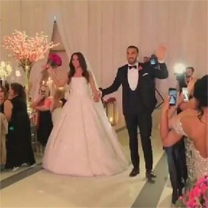 Beşiktaşlı futbolcu Cenk Tosun'un düğününe ünlü akını