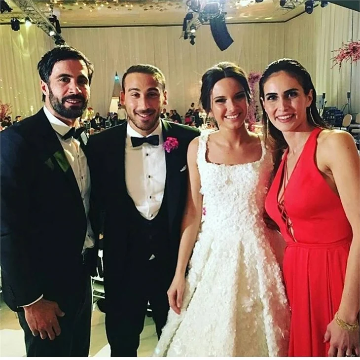 Beşiktaşlı futbolcu Cenk Tosun'un düğününe ünlü akını