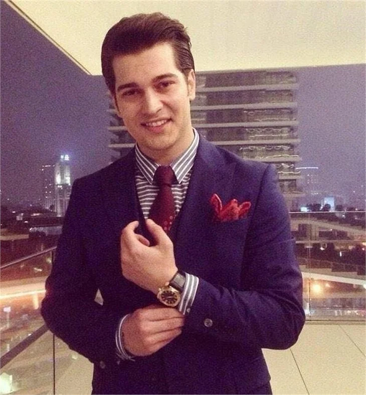Çağatay Ulusoy'ın yeni dizisi hakkındaki tüm detaylar