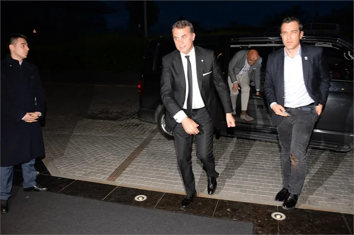 Cenk Tosun dünya evine girdi!