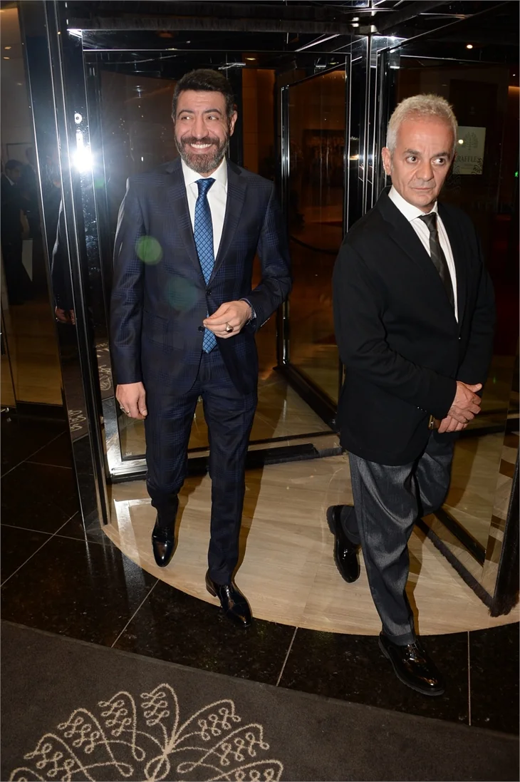 Cenk Tosun dünya evine girdi!
