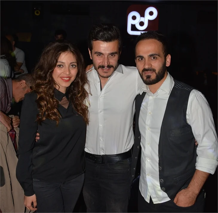 Ünlü oyuncuya sürpriz doğum günü