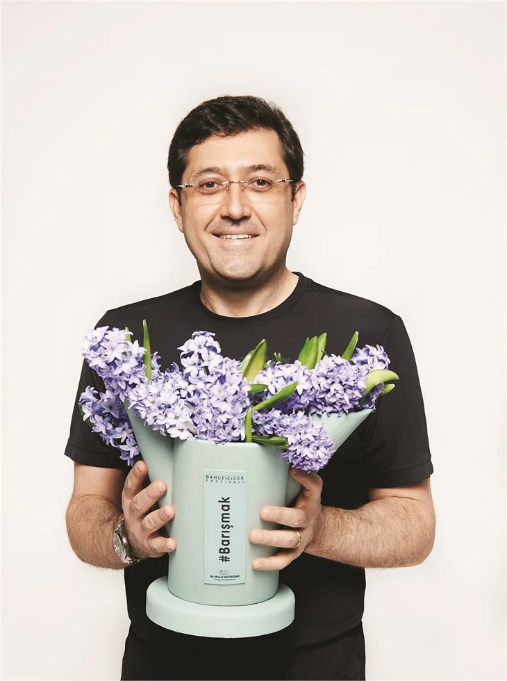 Ünlüler çiçek açtı!