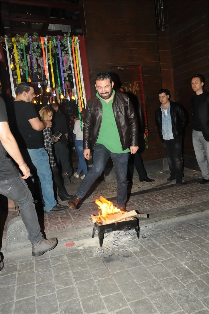 Ünlülerin Hıdırellez coşkusu